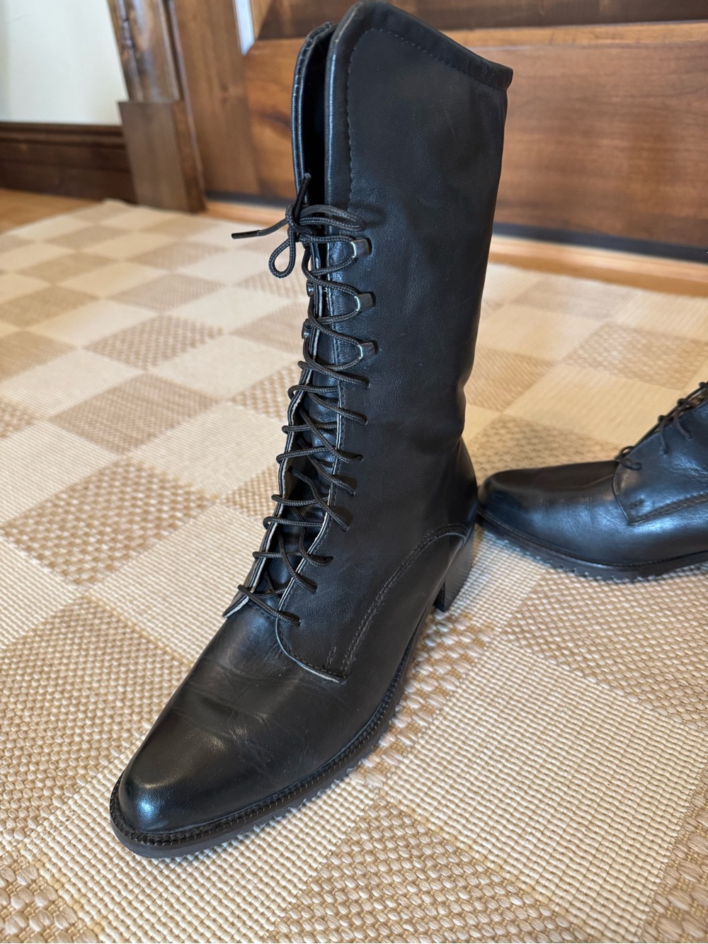 Santana Canada Women’s Black Leather Lace-Up Mid-Calf Boots Size 7 - Picture 6 of 15